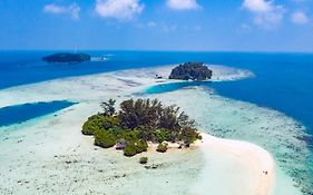 Pulau Macan Eco Lodge